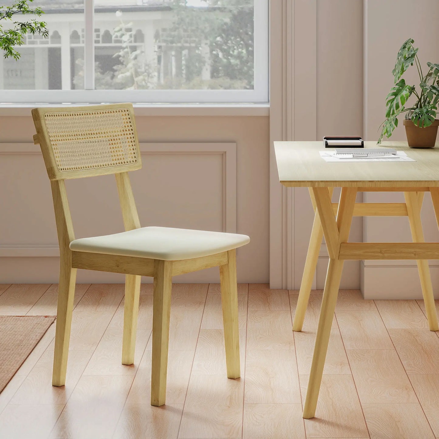 RattaLoom – Moderner Esszimmerstuhl mit Rattan-Rückenlehne - Naturholz