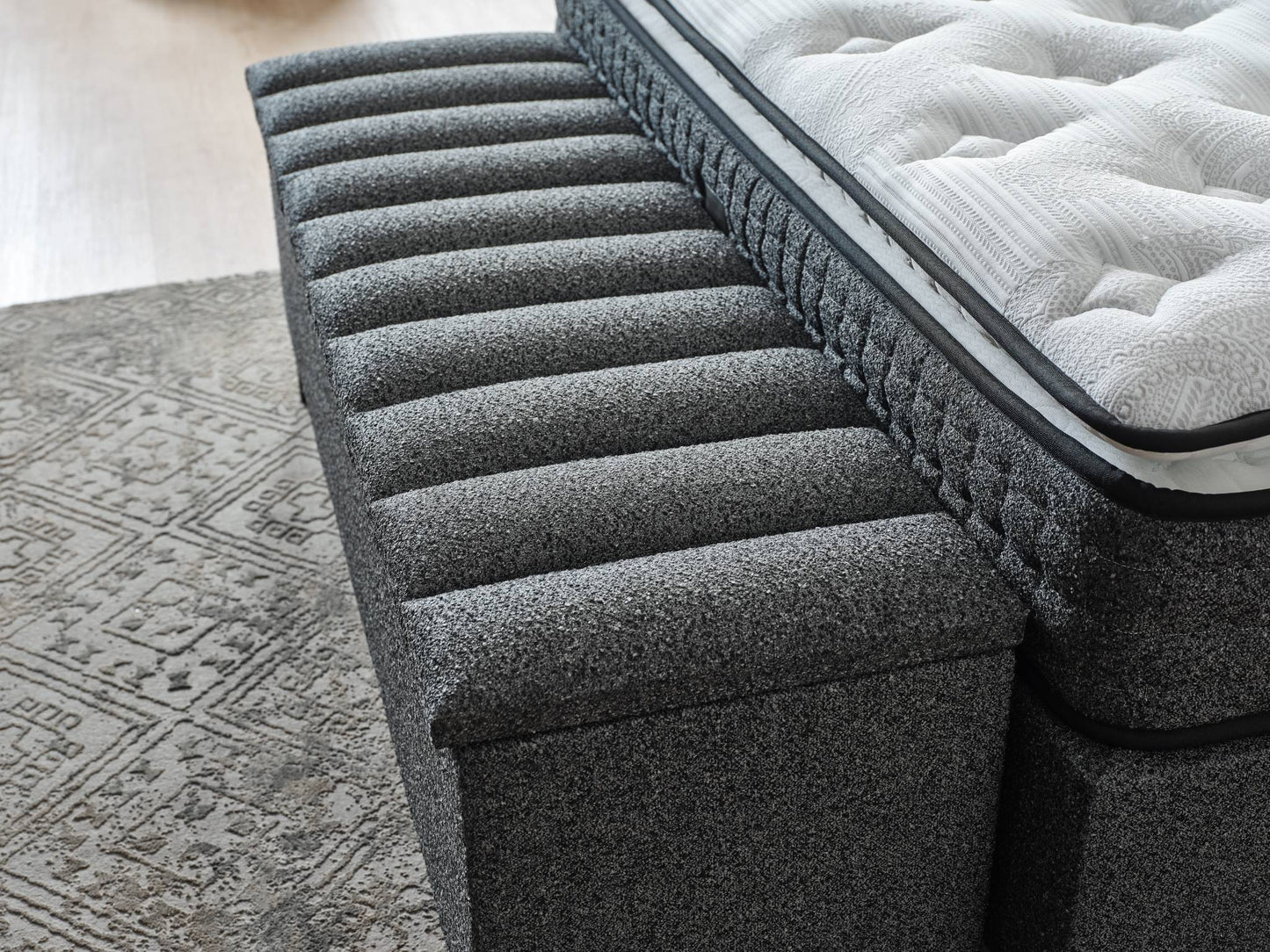 Boxspringbett Piano – Eleganz trifft Funktionalität | Das stilvolle Komfortbett mit Stauraum - Anthrazit