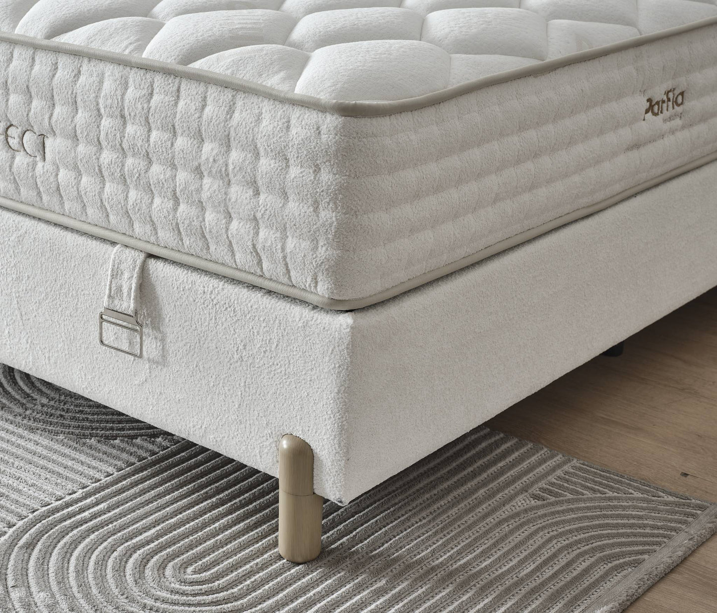 Boxspringbett Panthenol - Für tiefen Schlaf & frische Energie - Creme