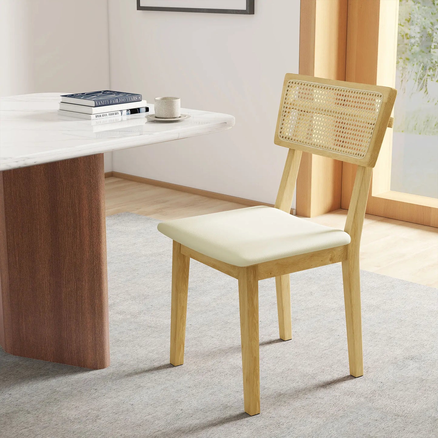 RattaLoom – Moderner Esszimmerstuhl mit Rattan-Rückenlehne - Naturholz