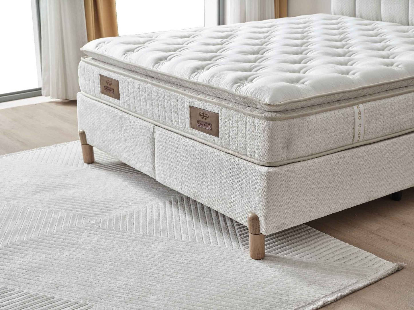 Boxspringbett Senna - Aufwachen in Leichtigkeit - Creme